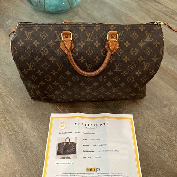 Authentic LOUIS VUITTON Monogram Speedy 40 with Lock (no key) - Picture 1 of 10